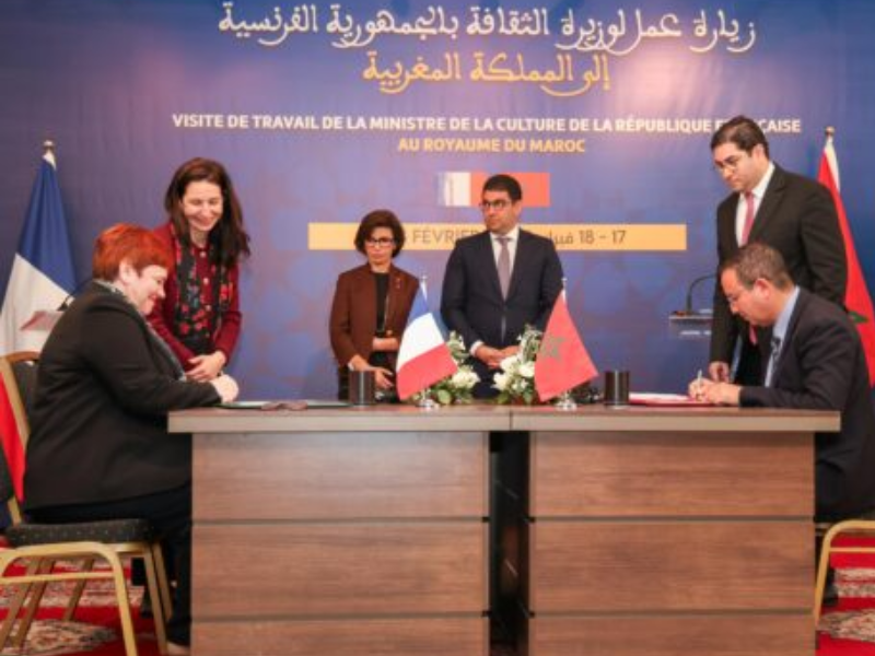 في ختام زيارتها.. وزيرة الثقافة الفرنسية تؤكد دعم باريس لمغربية الصحراء وتعزز الشراكة الثقافية