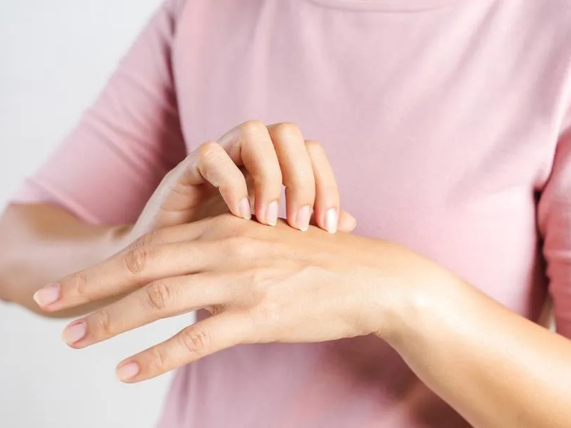 الحزاز المسطح: علاج موجّه جديد يمنح الأمل للمرضى الحزاز المسطح: علاج موجّه جديد يمنح الأمل للمرضى