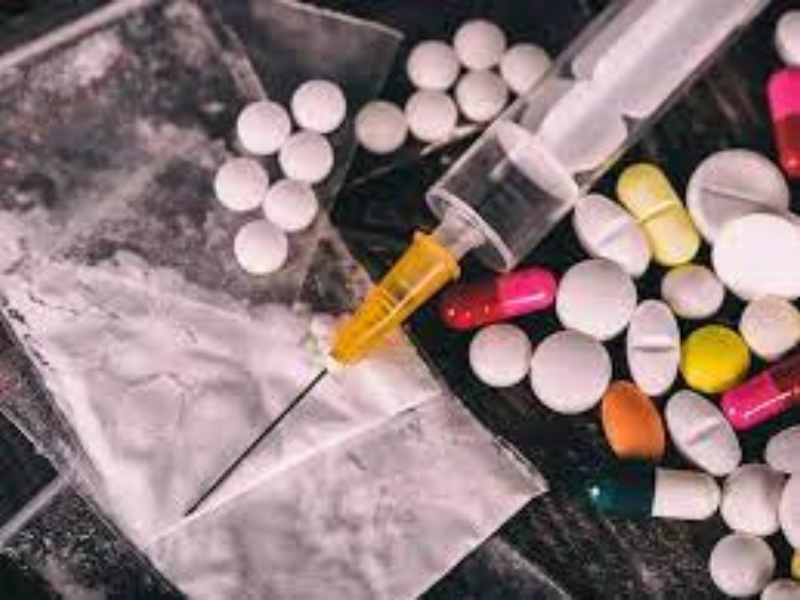 تقرير أممي يحذر من العواقب الوخيمة للمخدرات الاصطناعية على البشرية تقرير أممي يحذر من العواقب الوخيمة للمخدرات الاصطناعية على البشرية