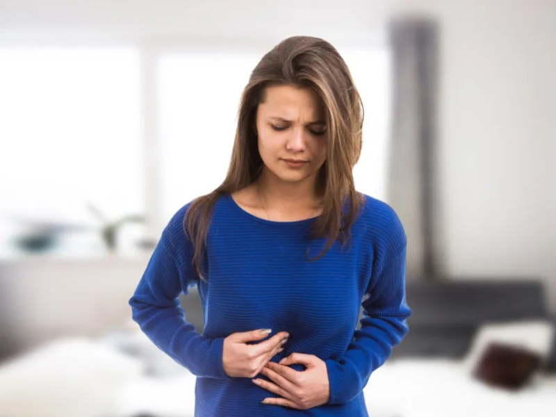 كيف تتجنبين حرقة المعدة بعد الإفطار خلال شهر رمضان؟ كيف تتجنبين حرقة المعدة بعد الإفطار خلال شهر رمضان؟