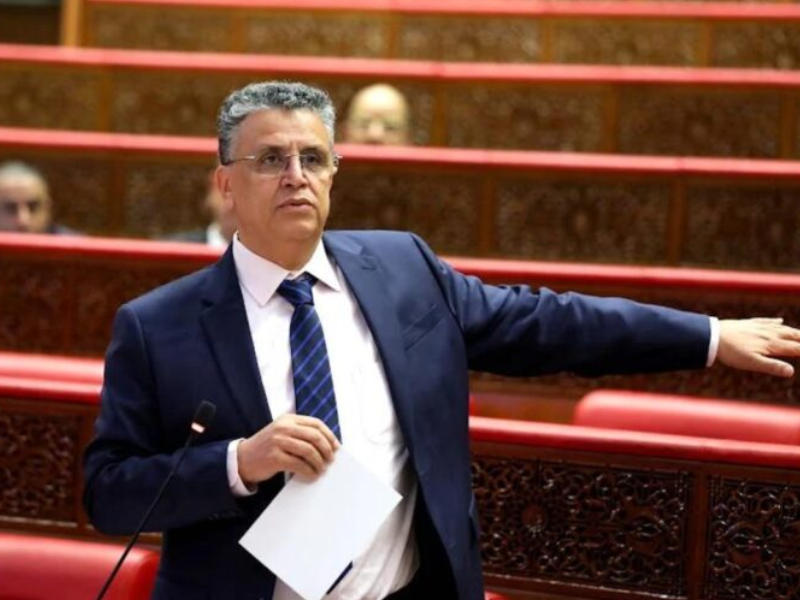 عبد اللطيف وهبي : لا تساهل مع حاملي السلاح الأبيض بمختلف أنواعه