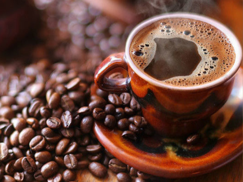 تناول القهوة: سر الحفاظ على قوة العضلات لدى كبار السن تناول القهوة: سر الحفاظ على قوة العضلات لدى كبار السن