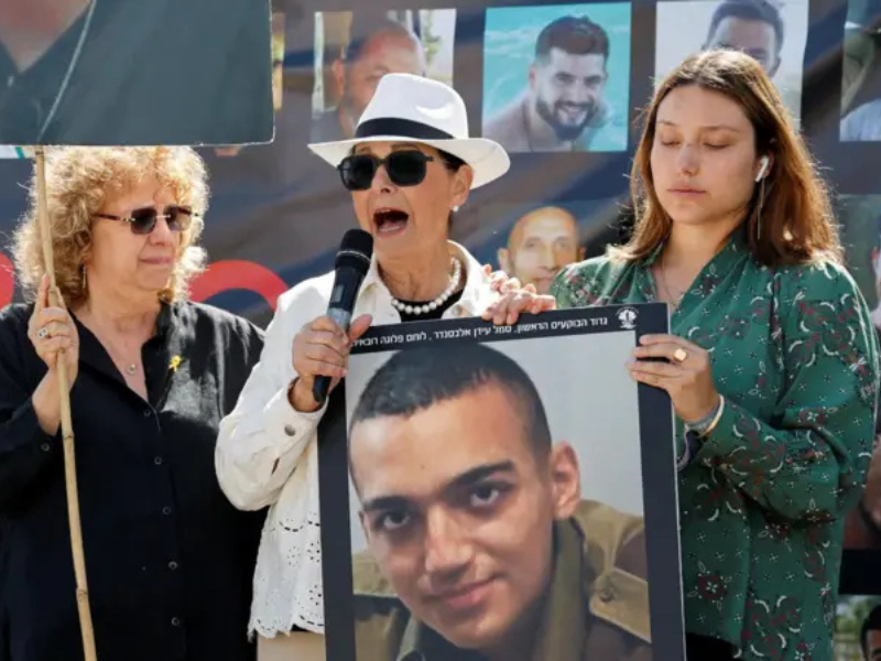 وقف إطلاق النار في غزة: إطلاق سراح الجندي الإسرائيلي الأمريكي عيدان ألكسندر وقف إطلاق النار في غزة: إطلاق سراح الجندي الإسرائيلي الأمريكي عيدان ألكسندر