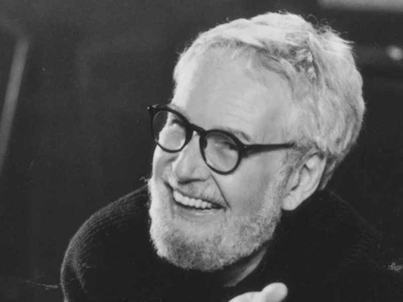 وفاة روبرت بينتون: مسيرة سينمائية حافلة بالإنجازات وفاة روبرت بينتون: مسيرة سينمائية حافلة بالإنجازات