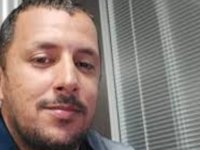 الحرية أجنحة على ظهور الأحرار لا يراها سوى من هم خلف الأسوار