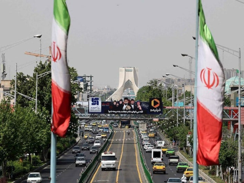 تجسس أم تصعيد سياسي؟ أزمة جديدة بين طهران ولندن على خلفية توقيف إيرانيين في المملكة المتحدة