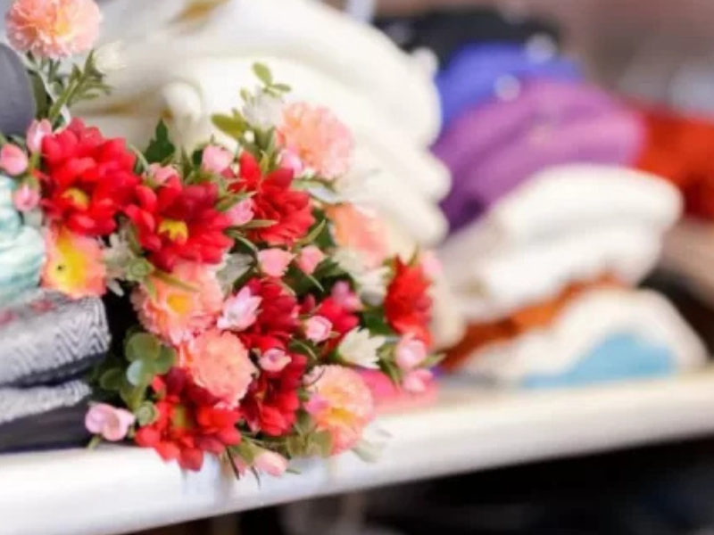 دليلك لتنظيف وتعطير خزانة الملابس لتفوح برائحة زكية دائمًا