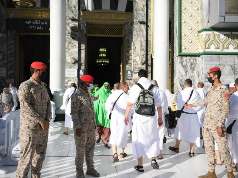 السعودية تعتمد الذكاء الاصطناعي والتدابير الوقائية لحماية الحجاج من الحر الشديد السعودية تعتمد الذكاء الاصطناعي والتدابير الوقائية لحماية الحجاج من الحر الشديد