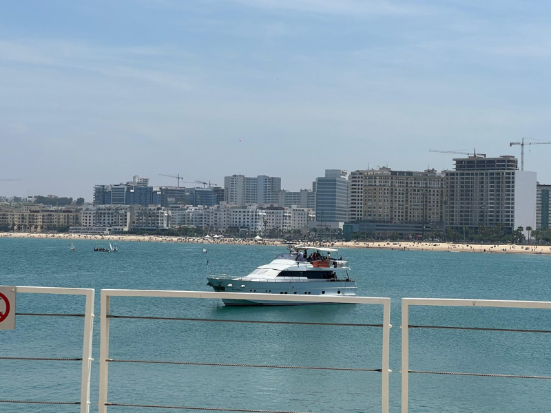 مارينا طنجة: يخت صاخب يحوّل البحر إلى "ديسكو" مفتوح ويثير استياء الزوار مارينا طنجة: يخت صاخب يحوّل البحر إلى "ديسكو" مفتوح ويثير استياء الزوار