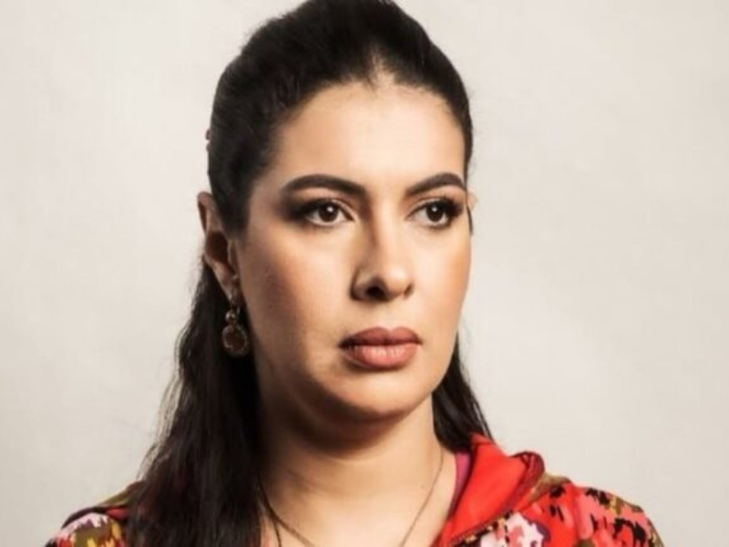 وفاة "أمينة" في مسلسل "على غفلة": مشهد درامي يهز مشاعر الجمهور وفاة "أمينة" في مسلسل "على غفلة": مشهد درامي يهز مشاعر الجمهور