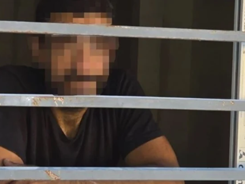 لص عالق في مبنى قيد الإنشاء بمدينة ملقا الإسبانية لص عالق في مبنى قيد الإنشاء بمدينة ملقا الإسبانية