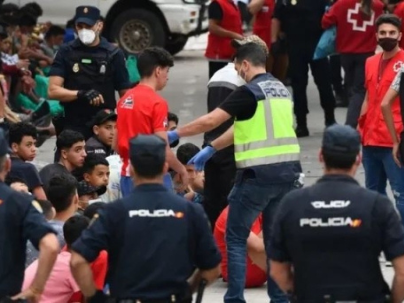 محاكمة مسؤولتين في سبتة بتهمة الترحيل غير القانوني للقاصرين المغاربة