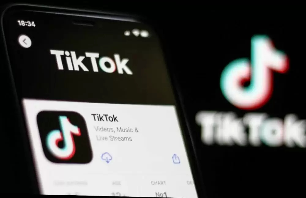 تيك توك: ترامب يمنح مهلة إضافية لمدة 90 يومًا