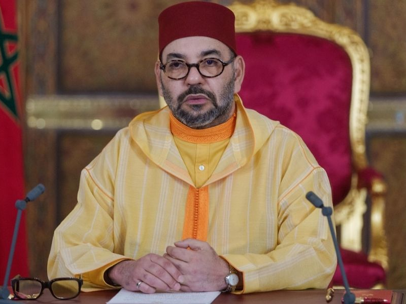 جلالة الملك محمد السادس يبعث برقية تعزية مؤثرة في وفاة اللاعب الدولي أحمد فرس جلالة الملك محمد السادس يبعث برقية تعزية مؤثرة في وفاة اللاعب الدولي أحمد فرس