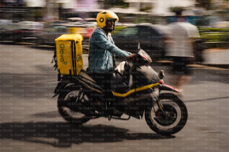​توقيف Glovo فـالنواصر: قرار كيأثر على خدمات التوصيل فـ الدار البيضاء