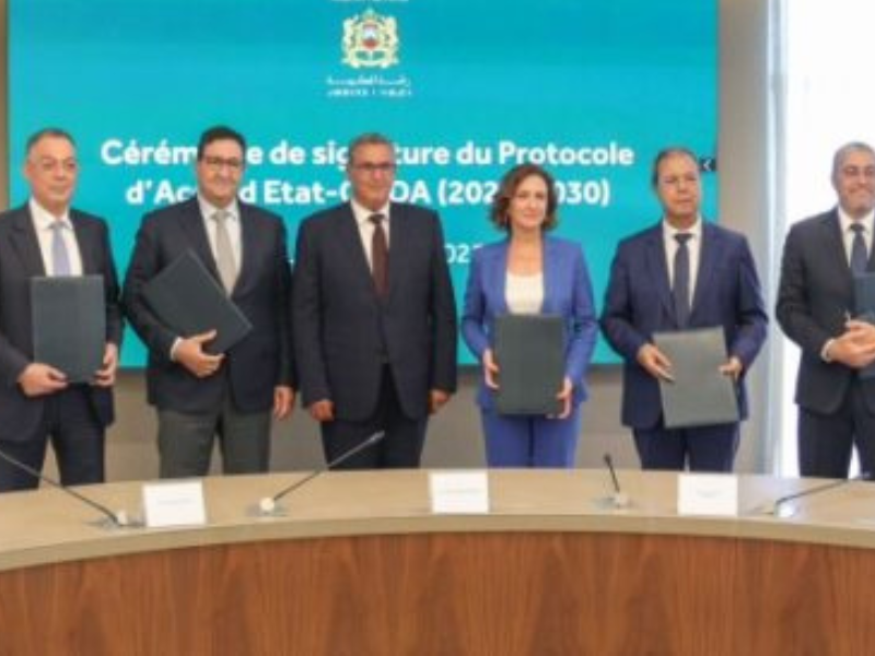 المغرب يوقع بروتوكول اتفاق لتطوير المطارات: استثمارات بقيمة 38 مليار درهم لتعزيز البنية التحتية والنقل الجوي