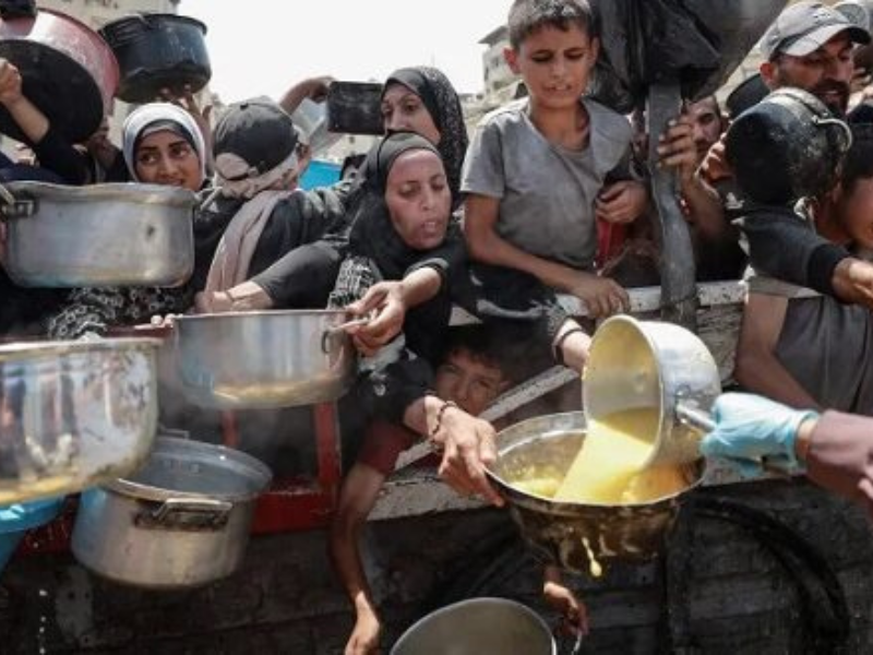 أزمة غزة: حرب الإبادة الإسرائيلية تدخل يومها الـ670 وسط تفاقم التجويع والقصف