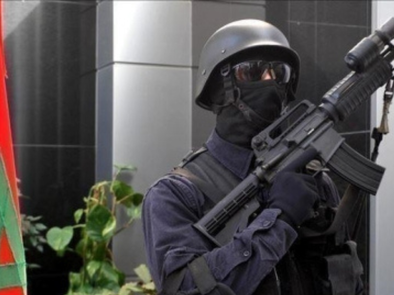 توقيف عنصر متطرف ينتمي لتنظيم "داعش" الإرهابي بإقليم سطات توقيف عنصر متطرف ينتمي لتنظيم "داعش" الإرهابي بإقليم سطات