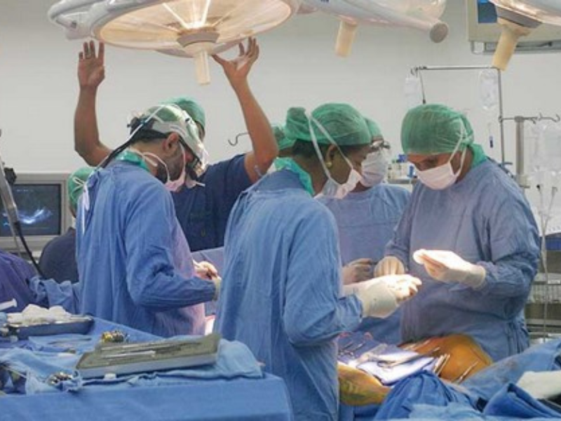 نجاح تاريخي في زراعة الكلى: خطوة رائدة للمغرب وإفريقيا نجاح تاريخي في زراعة الكلى: خطوة رائدة للمغرب وإفريقيا