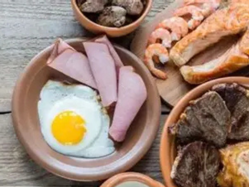 احذر من عادات غذائية تعرضك لمخاطر صحية