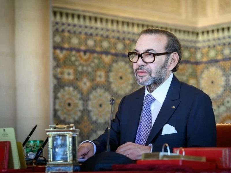 جلالة الملك يترأس مجلسا وزاريا
