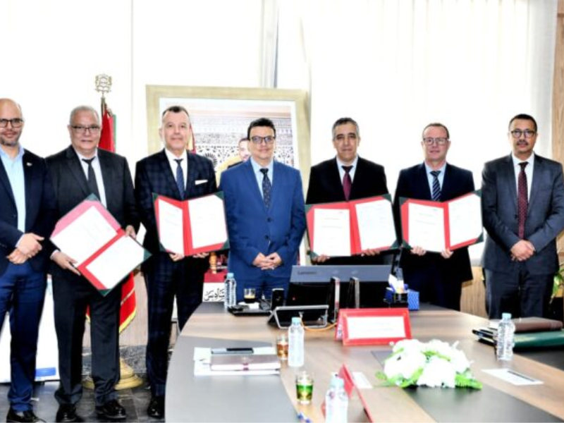 توقيع اتفاقية شراكة بين وزارة الصحة وUM6P Hospitals بإقليم الرحامنة