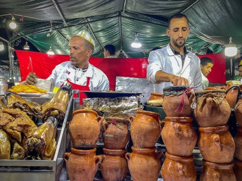 إعادة إحياء قلب المدينة الحمراء : أشغال تأهيل ساحة جامع الفنا تُوقف نشاط الباعة لفترة محدودة