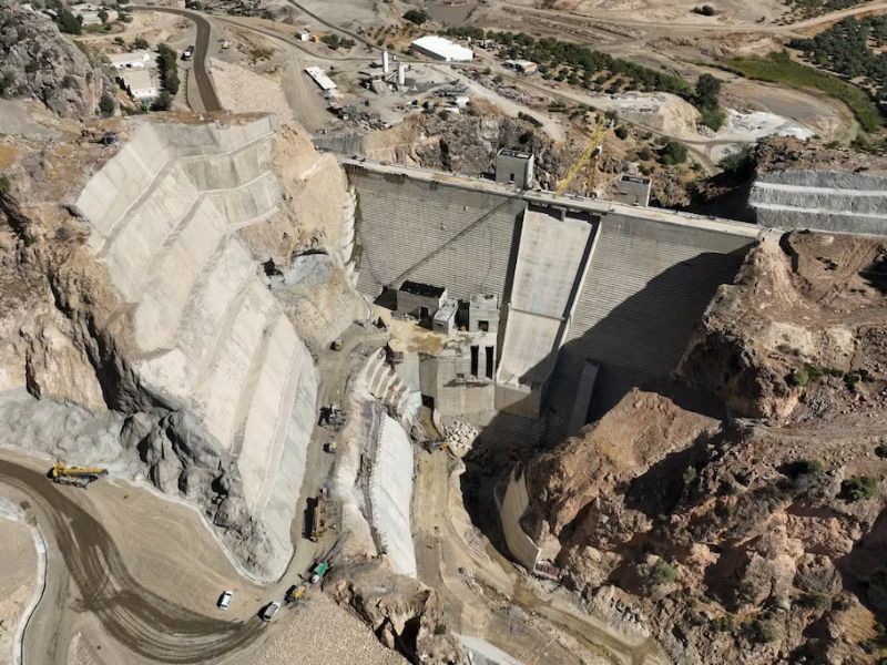 14 سدا قيد الإنجاز بالمغرب.. مشاريع ضخمة لضمانا لأمن المائي في المستقبل 14 سدا قيد الإنجاز بالمغرب.. مشاريع ضخمة لضمانا لأمن المائي في المستقبل