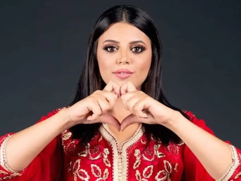 فاطمة الزهراء لحرش تضع حداً للتفسيرات المغلوطة حول حديثها عن الخيانة والصداقة