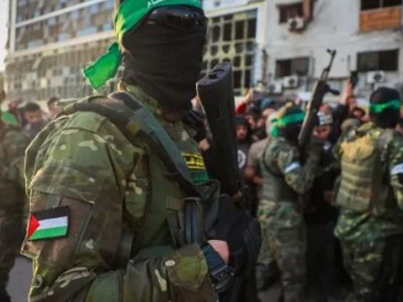 تصعيد إسرائيلي جديد في خان يونس وسط محاولات أمريكية لتثبيت وقف إطلاق النار في غزة