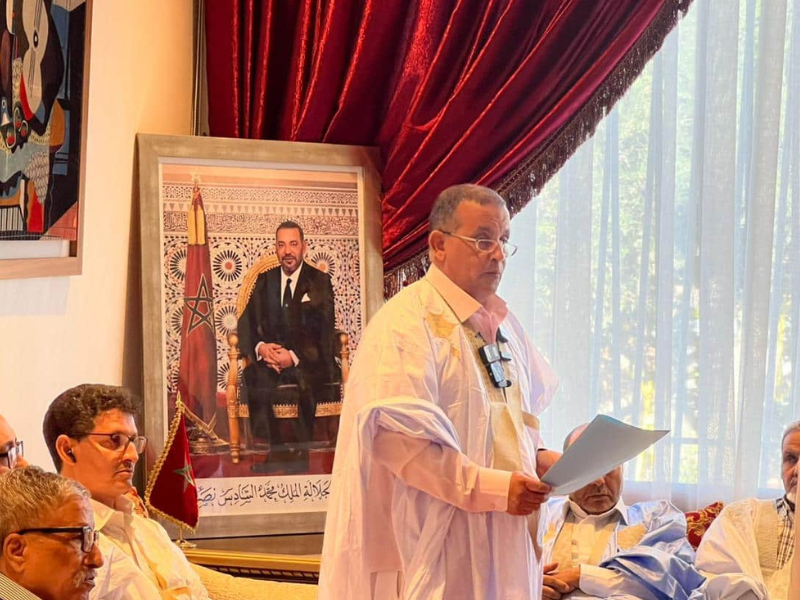 شيوخ القبائل الصحراوية يرحبون بقرار مجلس الأمن 2797 ويجدّدون البيعة والولاء للعرش العلوي المجيد