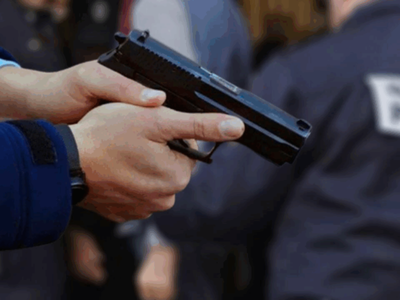 مفتش شرطة يطلق النار على سيدة في مسكنه بسلا والنيابة تفتح تحقيقًا عاجلًا