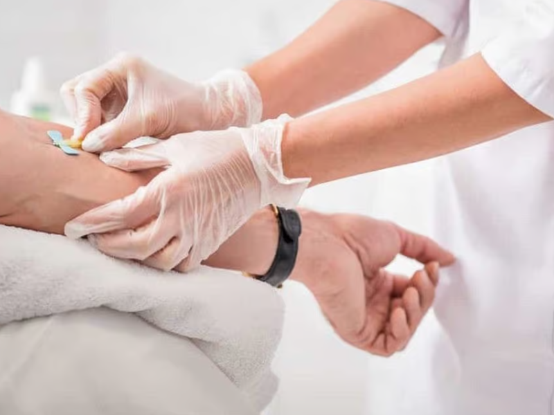 وزارة الصحة تطلق حملة توظيف واسعة لتعزيز الموارد البشرية في القطاع الصحي