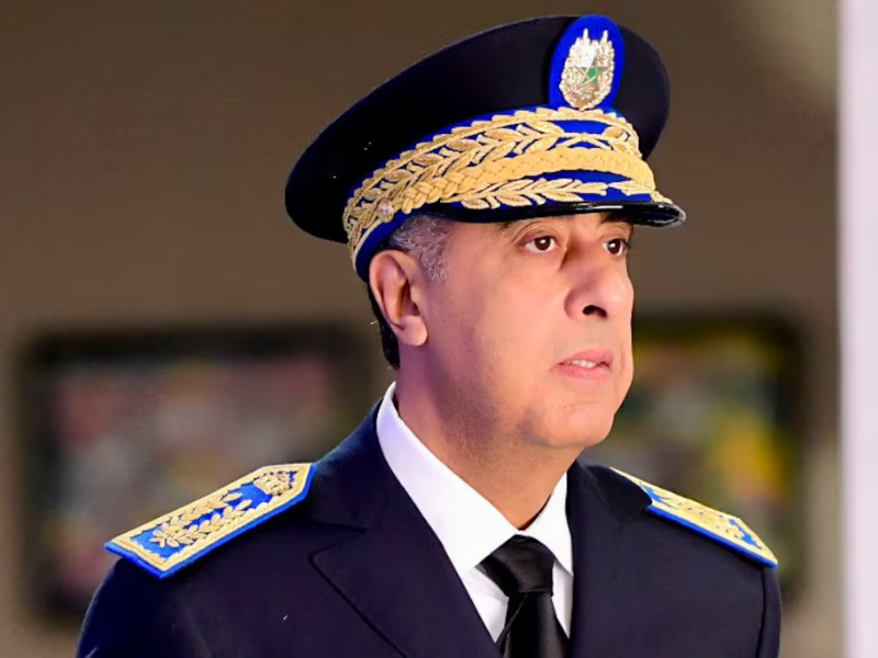 حموشي يمنح ترقية استثنائية لشرطي توفي أثناء أداء الواجب بسلا