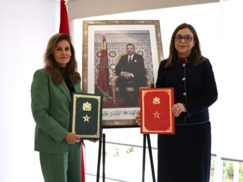 لأميرة للا زينب والوزيرة عواطف حيار توقعان اتفاقية جديدة لحماية الطفولة