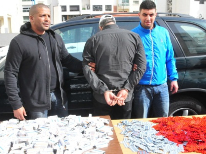 إحباط تهريب 600 قرص مهلوس بمعبر باب سبتة… توقيف شخص قادم من إسبانيا على متن دراجة نارية