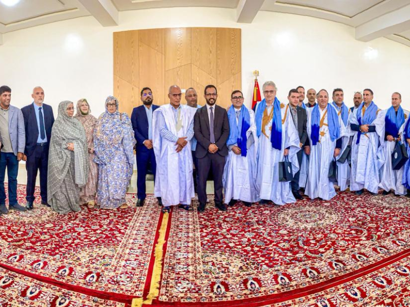 الداخلة تستقبل وفداً أمريكياً لاستكشاف الإمكانات الاقتصادية والتنموية