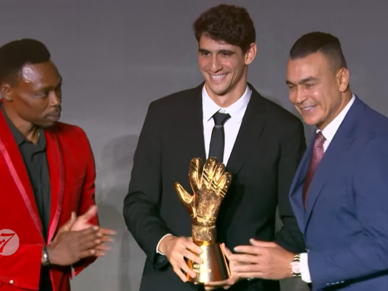 ياسين بونو يتربع مجدداً على عرش حراسة المرمى الإفريقية لسنة 2025