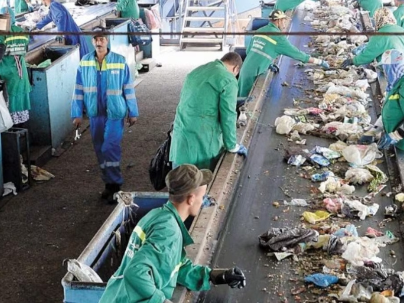 مخاطر بيئية وصحية تهدد سكان الرباط: أزمة مكب أم عزة