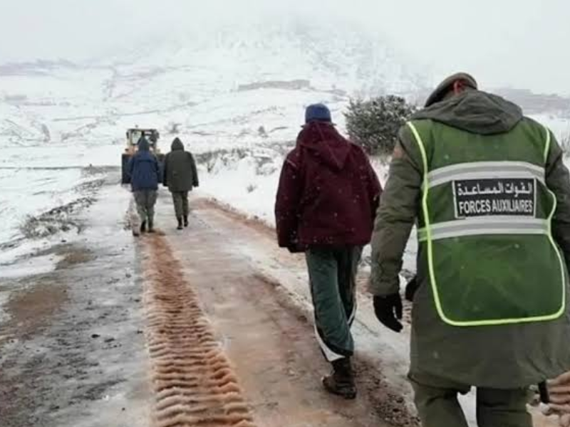 انطلاق عملية "رعاية 2025-2026" لمواجهة آثار موجة البرد بأزيلال