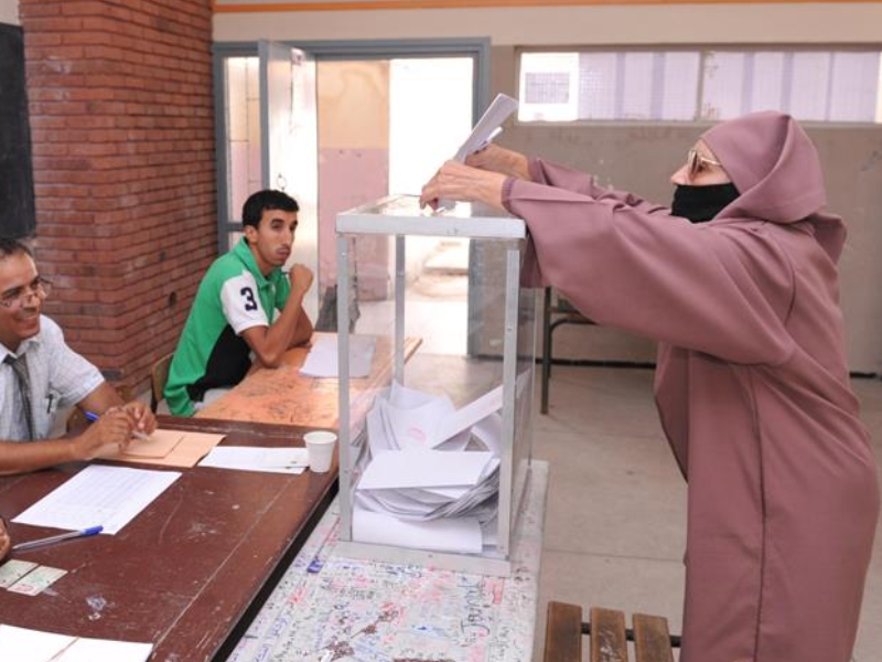 الأغلبية تتجه لإعادة هندسة المنظومة الحزبية والانتخابية بتعديلات واسعة على قانون الأحزاب