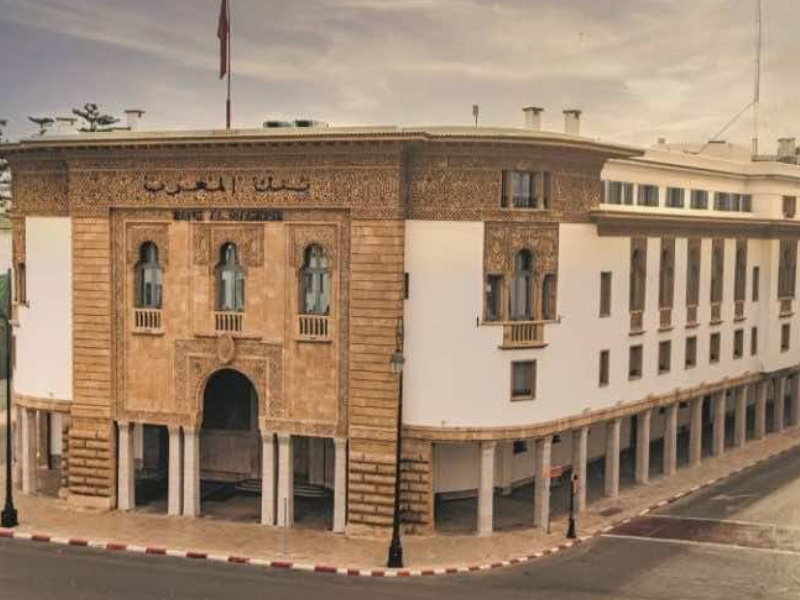 قروض القطاع غير المالي بالمغرب ترتفع وسط استقرار الديون المتعثرة