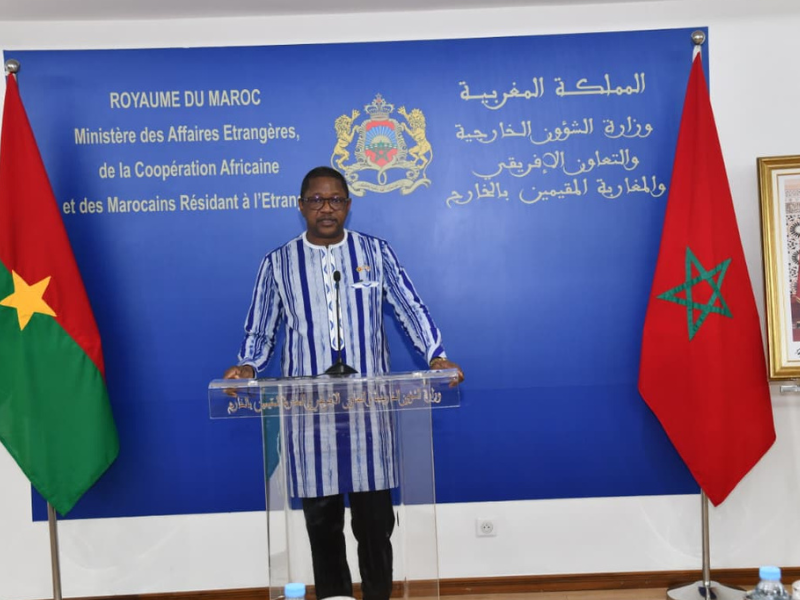 وزير خارجية بوركينافاسو يشيد بالمبادرة الملكية لتمكين دول الساحل من الولوج إلى الأطلسي ويؤكد متانة التعاون مع المغرب