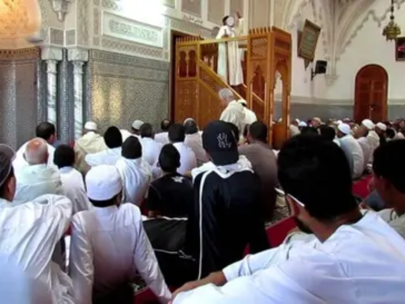 "العنف ضد النساء" موضوع خطبة  يوم الجمعة