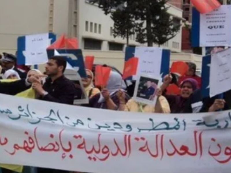 التجمع الدولي لدعم العائلات المغربية المطرودة من الجزائر يطالب بالاعتراف بالانتهاكات وتعويض الضحايا