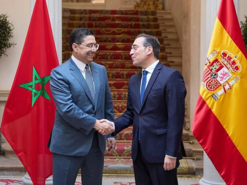 المغرب يضمن حماية مواطنيه في إسبانيا ويواجه الممارسات العنصرية