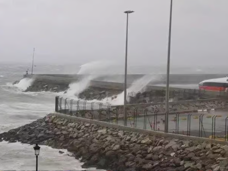 العاصفة إميليا: اضطرابات كبيرة في صادرات المغرب من المنتجات الطازجة نحو أوروبا