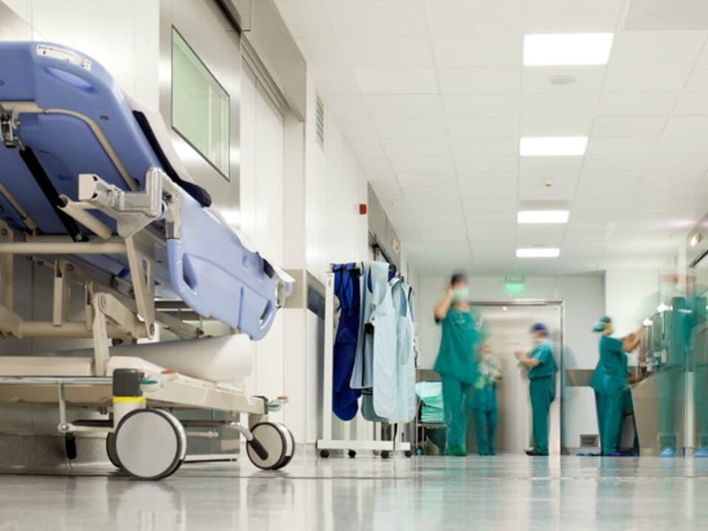 الحكومة تُحدث الإطار الصحي العالي للممرضين وتقنيي الصحة وتمنح أقدميات جديدة لتعزيز المسار المهني