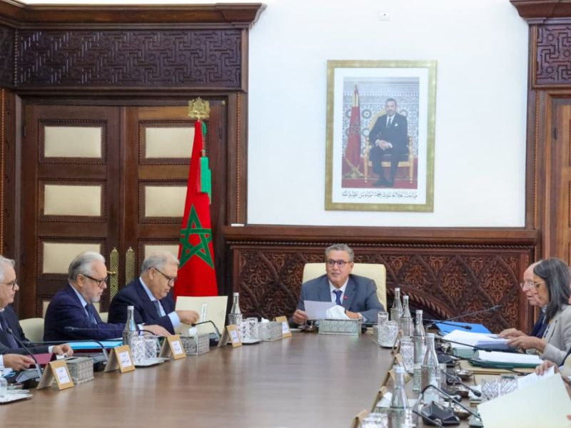 مرسوم حكومي يؤطر دعم الأطفال اليتامى بنظام اجتماعي مباشر