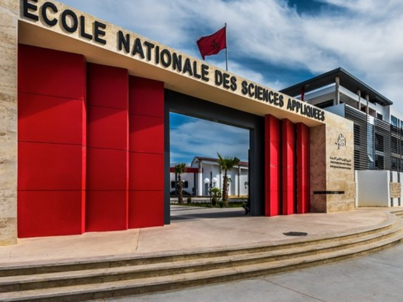 أساتذة أكادير يرفضون تعديل النقاط خارج الإطار القانوني ويستنكرون الضغط الإداري